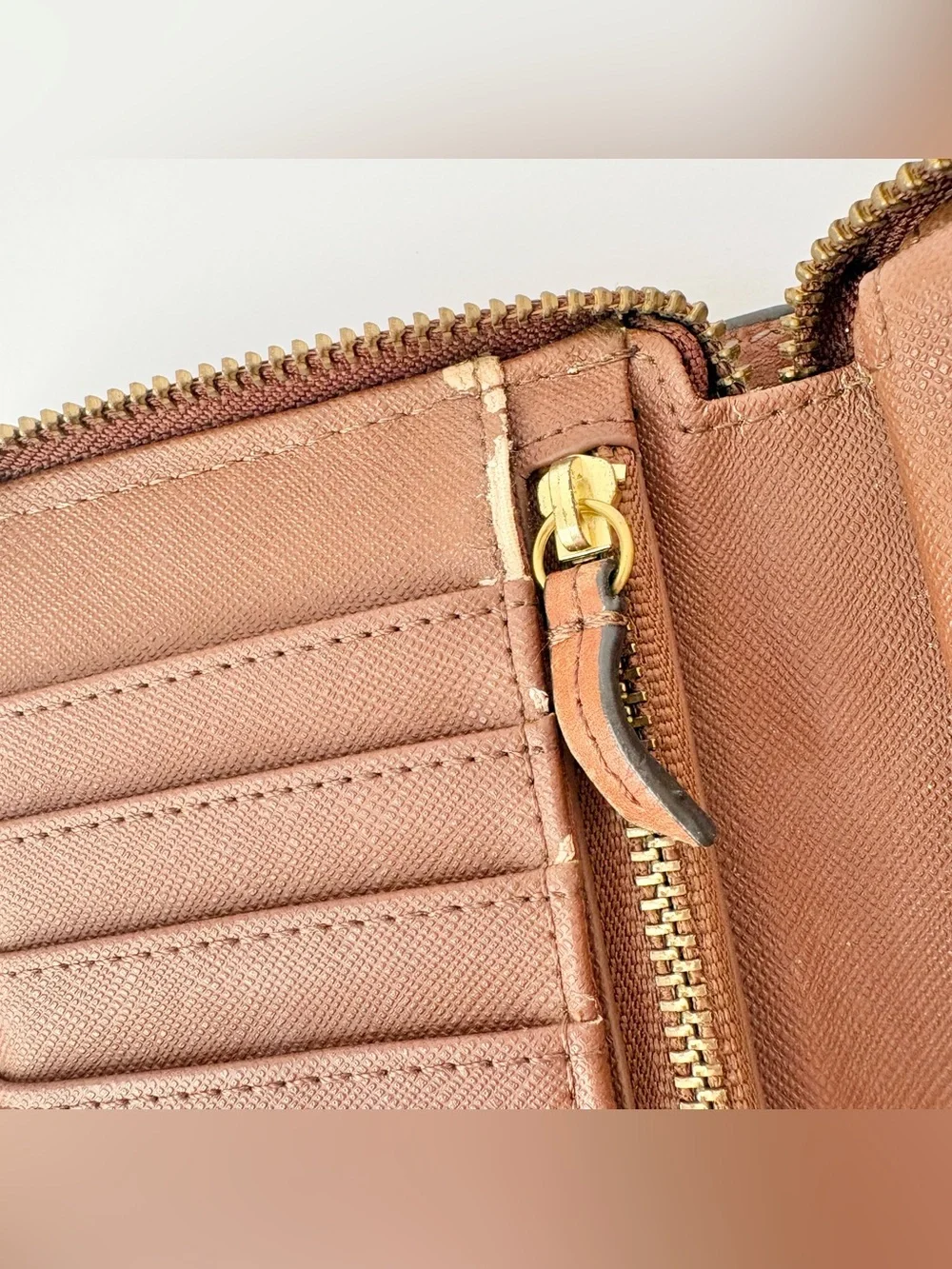 Fossil Brown Tan Leather Zip Around Wallet Wristlet